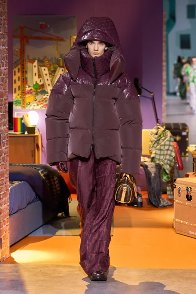 Look 53